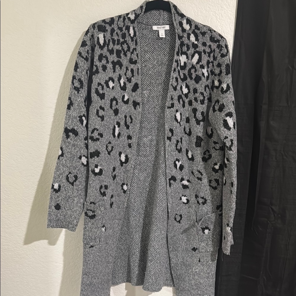 Gray Leopard Print Women's Sweater